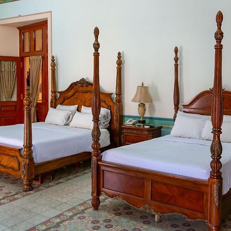 Hotel Casona Misiones Queretaro Bagian luar foto