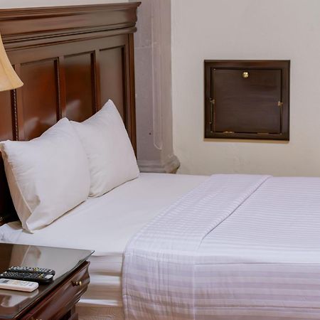 Hotel Casona Misiones Queretaro Bagian luar foto